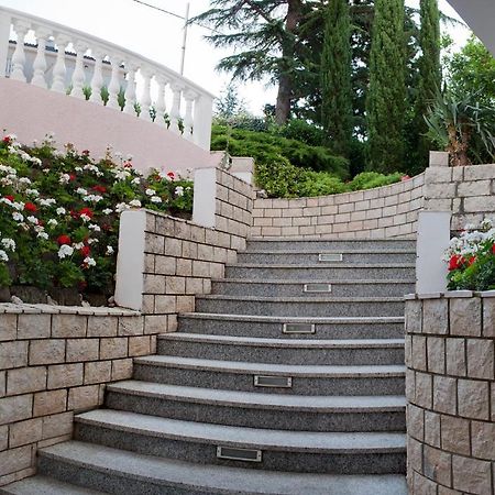 Hotel Vali Dramalj Crikvenica Exterior foto