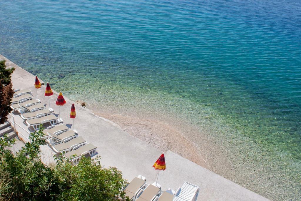 Hotel Vali Dramalj Crikvenica Exterior foto