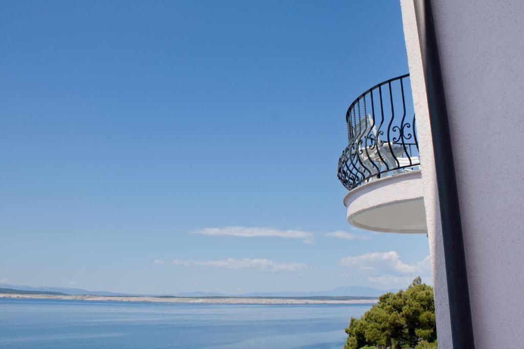 Hotel Vali Dramalj Crikvenica Exterior foto