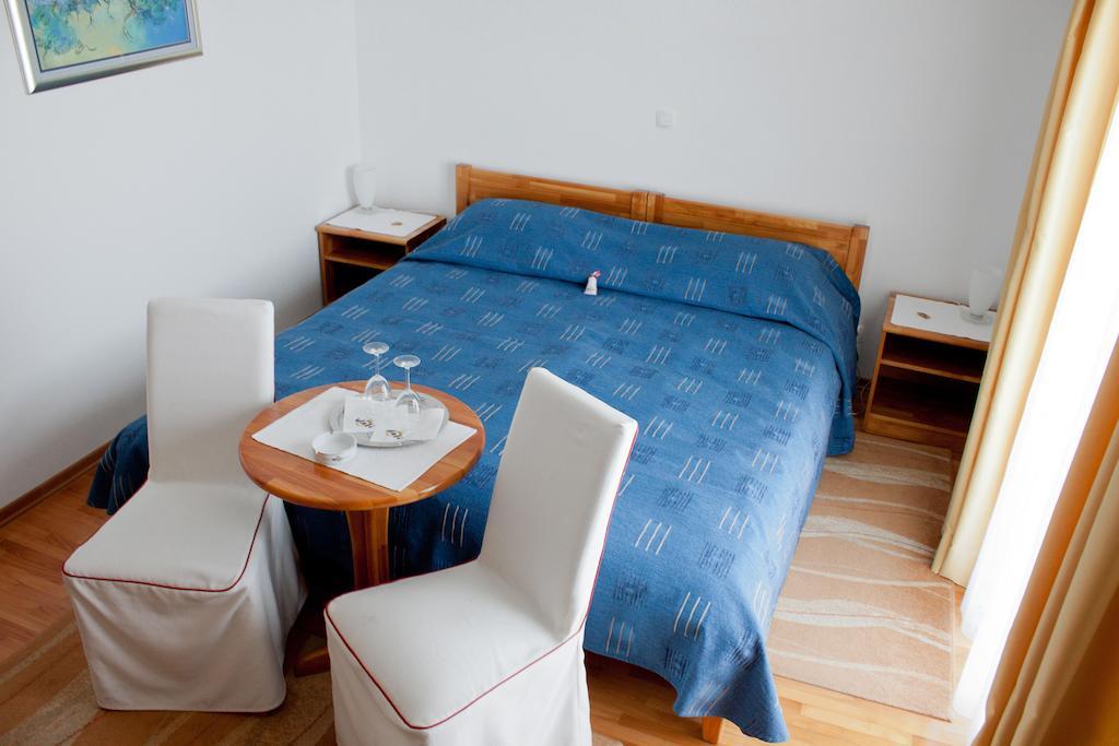 Hotel Vali Dramalj Crikvenica Habitación foto